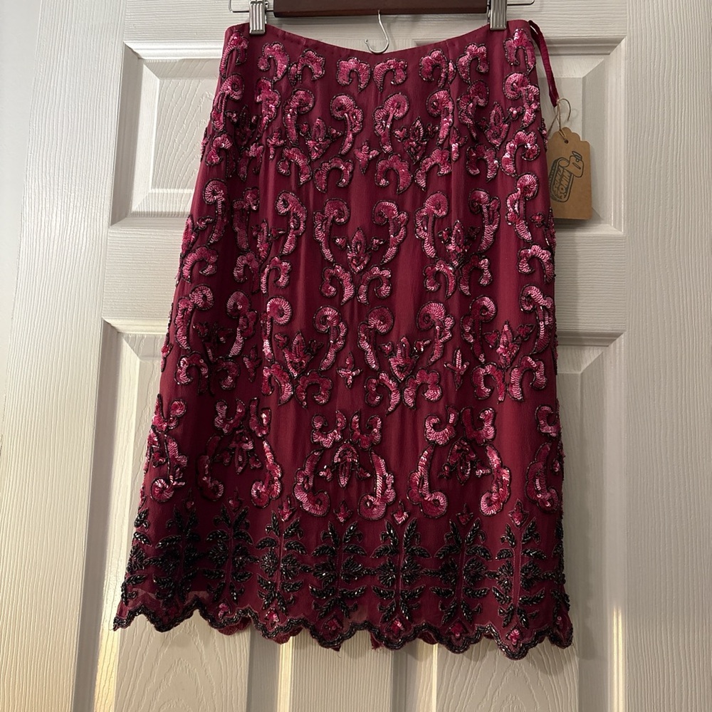 Y2K low waist Elegant Embroidered Burgundy Skirt